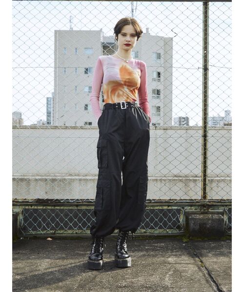 jouetie（ジュエティ）の「ナイロンカーゴパンツ（その他パンツ・レディース・アイボリー/ブラック/イエロー/カーキ・MEDIUM）」の9枚目の写真