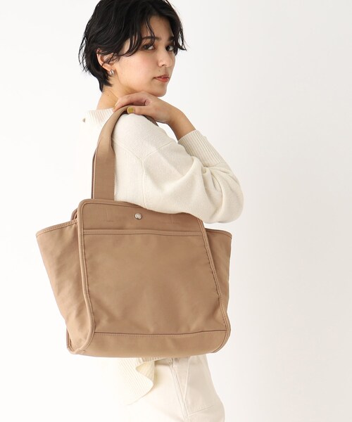 OPAQUE.CLIP（オペークドットクリップ）の「◆ナイロントートバッグ【撥水加工/A4収納可】（トートバッグ・レディース・サンドベージュ/ブラック・00）」の19枚目の写真