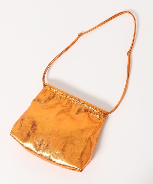 LOWRYS FARM（ローリーズファーム）の「メタリックキンチャクＢＡＧ　183138（ショルダーバッグ・レディース・グリーン/オレンジ/シルバー・FREE）」の8枚目の写真