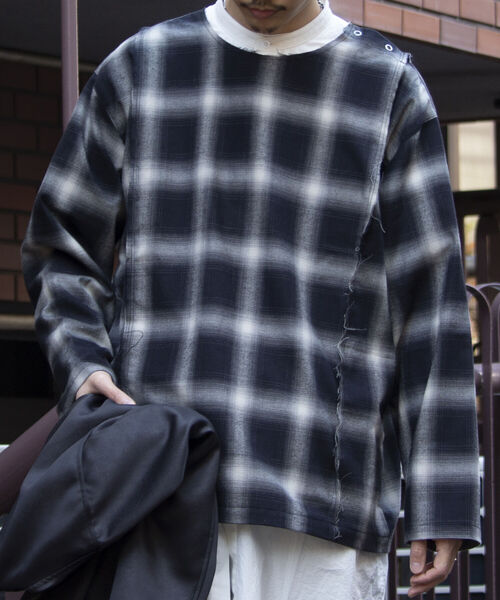 GLOSTER（グロスター）の「【GLOSTER/グロスター】オンブレチェック プルオーバーシャツ カットオフ USED加工（シャツ/ブラウス・メンズ・ブラック系その他・L/M）」の5枚目の写真