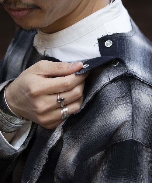 GLOSTER（グロスター）の「【GLOSTER/グロスター】オンブレチェック プルオーバーシャツ カットオフ USED加工（シャツ/ブラウス・メンズ・ブラック系その他・L/M）」の12枚目の写真