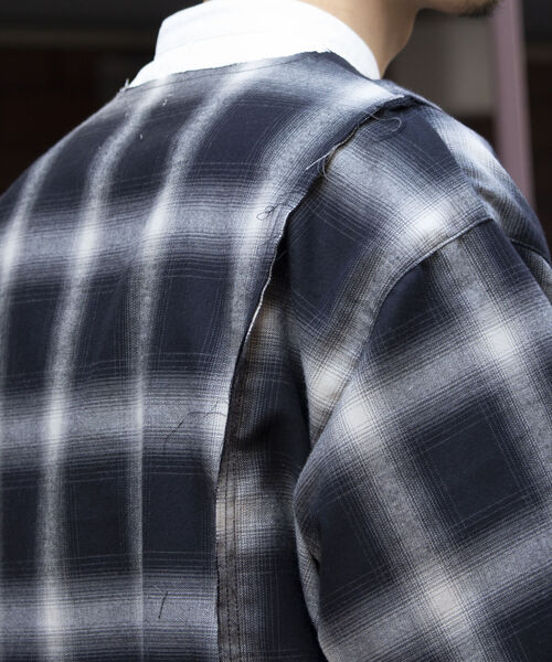 GLOSTER（グロスター）の「【GLOSTER/グロスター】オンブレチェック プルオーバーシャツ カットオフ USED加工（シャツ/ブラウス・メンズ・ブラック系その他・L/M）」の16枚目の写真