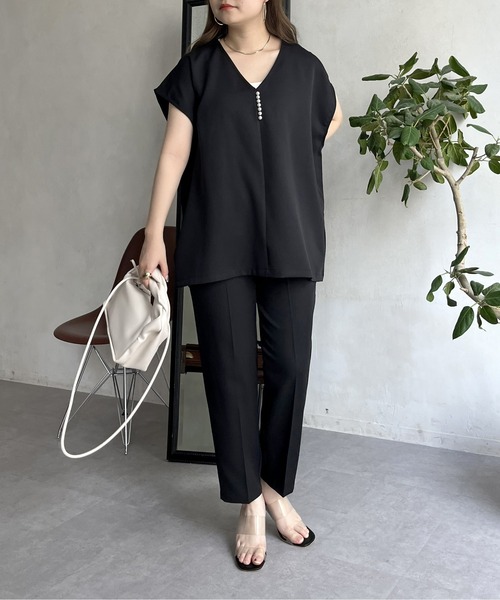 prose verse（プロズヴェール）の「【セットアイテム】パールフレンチプルオーバー×テーパードパンツ（セットアップ・レディース・ブラック/グレイッシュベージュ・ﾌﾘ-）」の11枚目の写真