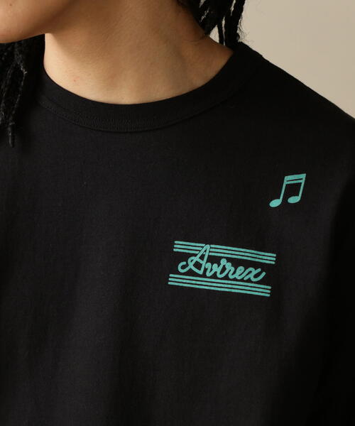 AVIREX(アヴィレックス)の「WEST COAST T-SHIRT PIN UP & COCKTAIL / ウエスト コースト Tシャツ ピンナップ & カクテル / AVIREX / アヴィレックス(Tシャツ/カットソー・メンズ・ネイビー/ゴールド/ホワイト/ブラック・MEDIUM/LARGE/X-LARGE/XX-LARGE)」の5枚目の写真