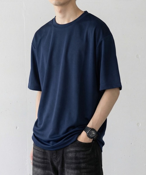 United Athle（ユナイテッドアスレ）の「【United Athle】吸水速乾！UVカット！ 4.1オンス ドライアスレチック Tシャツ ランニング ジム ヨガ フィットネス 5900（Tシャツ/カットソー・レディース・オリーブ/イエロー/レッド/ホワイト/ロイヤルブルー/グリーン/ネイビー/ブラック/ピンク/バーガンディー/ブラウン/ライム/インディゴブルー/ラベンダー/グリーン系その他2/ライトブルー/ダークパープル/グレイッシュブルー/グレー/ライトブラック/ブルー/チャコールグレー/ミント/オレンジ/ピンク系1/ブルー系その他/ライトオレンジ系/イエロー系その他2/フューシャピンク/ターコイズブルー/パープル系その他2/オレンジ系その他2/アクア/ピンク系その他/レモンイエロー・XL/M/L/S）」の15枚目の写真