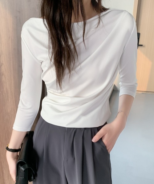 ABITOKYO(アビトーキョー)の「七分袖オフショルトップス(Tシャツ/カットソー・レディース・ホワイト/ブラック/ベージュ/グレー/パープル・M/L)」の7枚目の写真