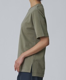 【Abor】ヘムスリットハーフスリーブTシャツ