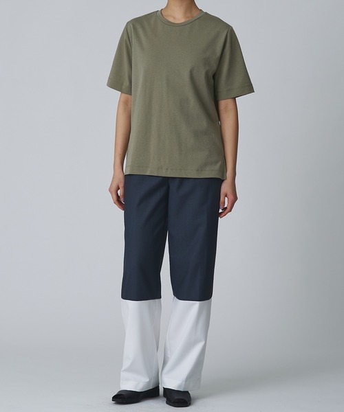 Abor（アボア）の「【Abor】ヘムスリットハーフスリーブTシャツ（Tシャツ/カットソー・レディース・ブラック/アイボリー/カーキ・FREE）」の16枚目の写真