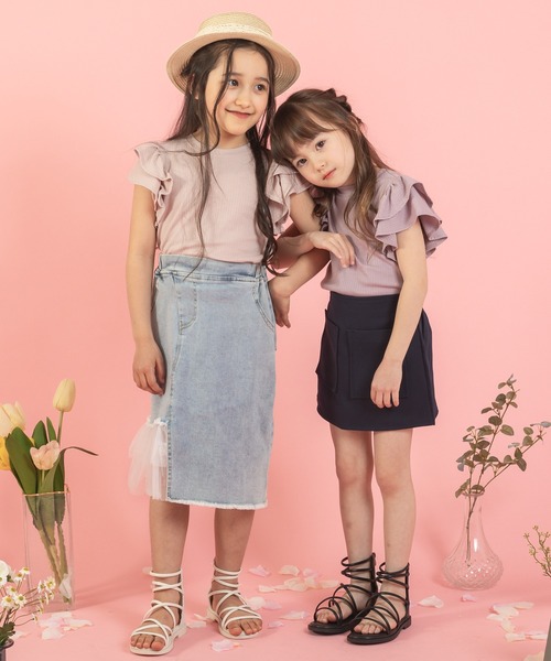 URBAN CHERRY(アーバンチェリー)の「【快適さらリブ素材】リブフリルノースリーブTシャツ(Tシャツ/カットソー・キッズ・アイボリー/ピンク/ブルー/パープル/ブラック・130cm/150cm/140cm/120cm/110cm)」の8枚目の写真