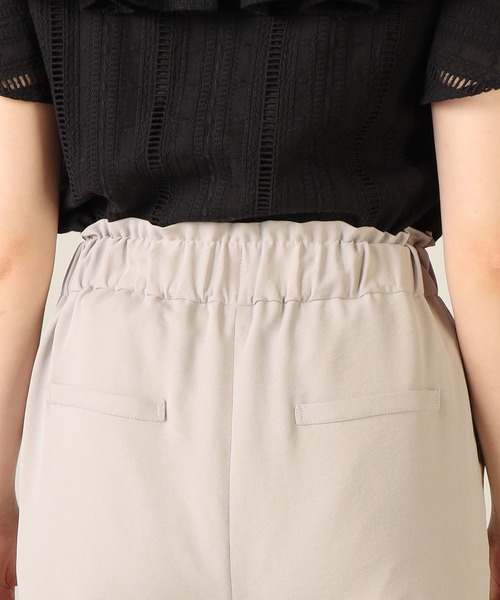 LAISSE PASSE（レッセパッセ）の「ハイストレッチテーパードパンツ（スラックス・レディース・ネイビー/サックスブルー/グレイッシュベージュ・MEDIUM/SMALL）」の8枚目の写真