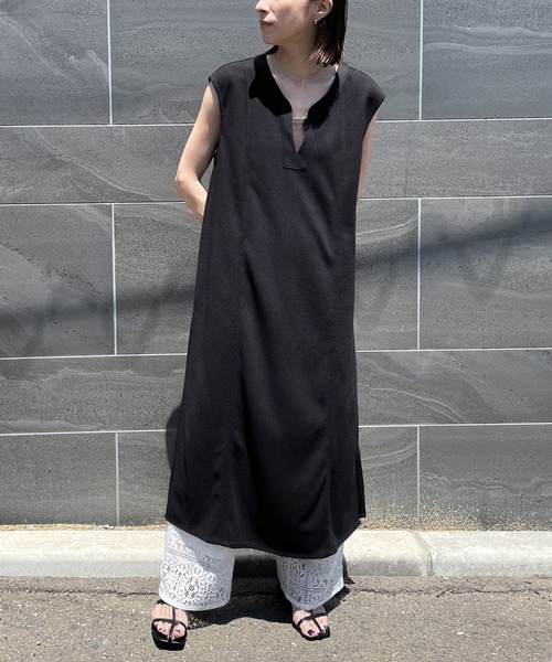 select MOCA（セレクトモカ）の「ワッフルキーネックワンピース（ワンピース・レディース・アイボリー/ブラック・FREE）」の7枚目の写真