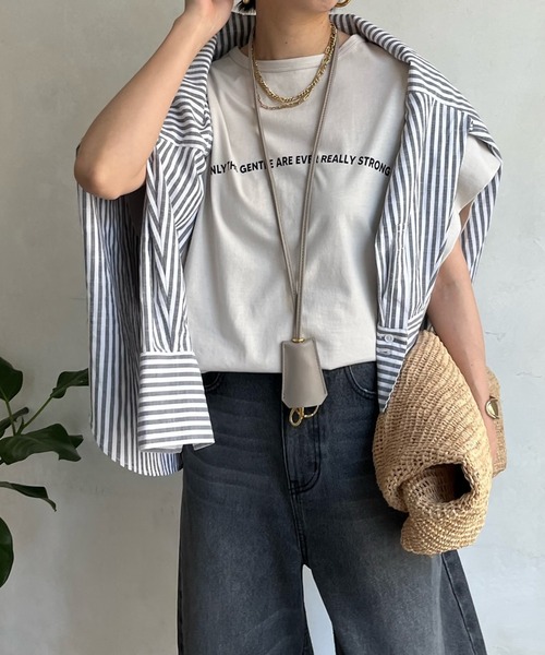 DouDou(ドゥドゥ)の「アーチロゴフレンチスリーブTEE(Tシャツ/カットソー・レディース・アイボリー/チャコールグレー/オフホワイト・FREE)」の17枚目の写真