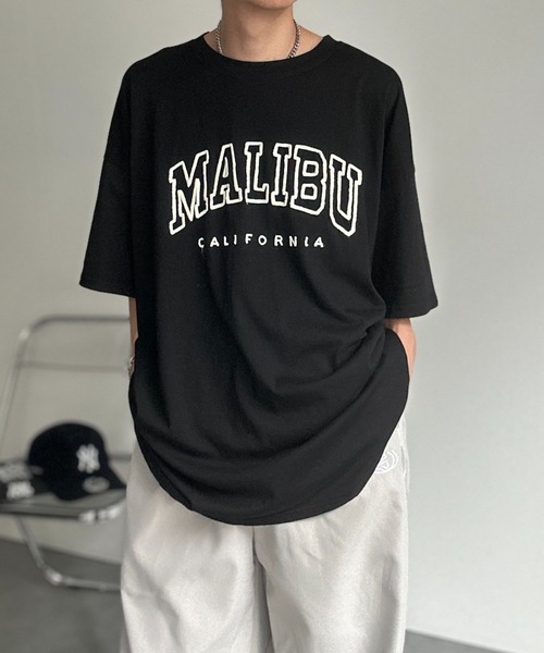 CREARE -LINO-（クレアーレリノ）の「天竺 立体カレッジロゴ オーバーサイズ Tシャツ<ユニセックス>（Tシャツ/カットソー・メンズ・ブルー系その他/ブルー/グレー/ライトグレー/ライトブルー/ブラック/シルバー/ピンク/チャコール/ネイビー/アイボリー/グレー系その他/ブラック系その他・FREE/MEDIUM/LARGE）」の14枚目の写真