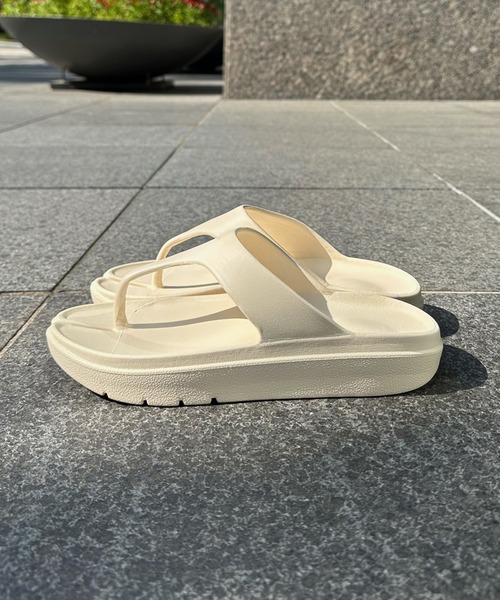 DouDou（ドゥドゥ）の「トングサンダル（サンダル・レディース・ブラック/オフホワイト・24/23）」の6枚目の写真