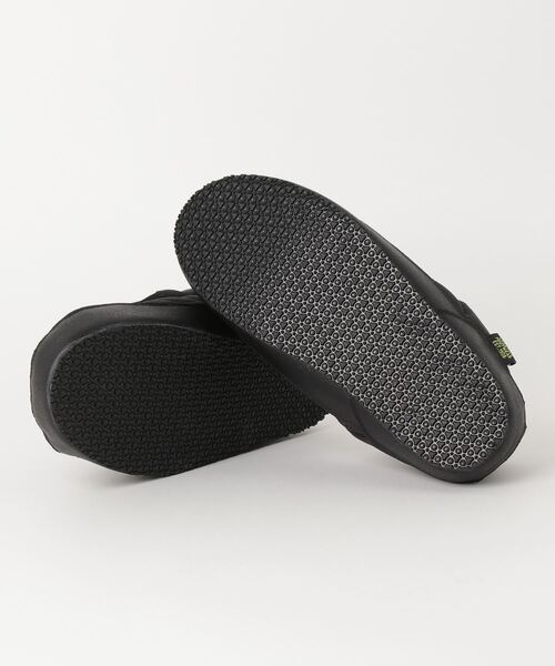 MEN'S MELROSE（メンズメルローズ）の「NEW BALANCE SUFMOCK2（スリッポン・メンズ・ブラック・2/3/4）」の3枚目の写真