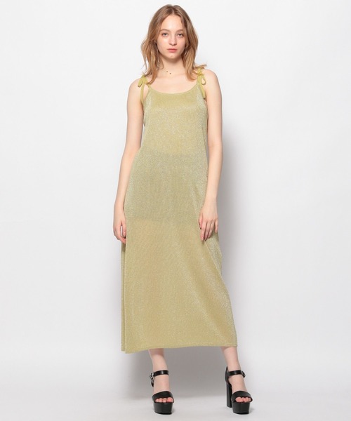 FOREVER 21（フォーエバー トゥエンティーワン）の「シアーニットキャミワンピース（ワンピース・レディース・ライトグリーン/ブラック/オフホワイト・FREE）」の17枚目の写真