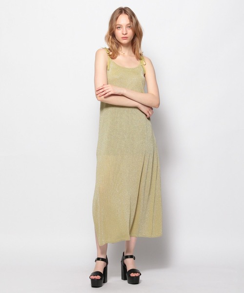 FOREVER 21（フォーエバー トゥエンティーワン）の「シアーニットキャミワンピース（ワンピース・レディース・ライトグリーン/ブラック/オフホワイト・FREE）」の5枚目の写真