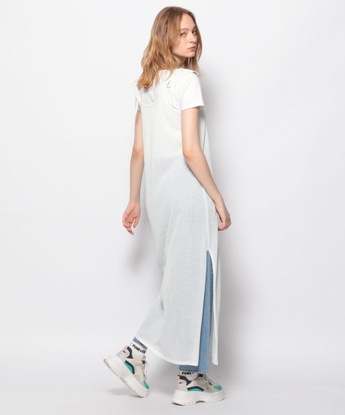 FOREVER 21（フォーエバー トゥエンティーワン）の「シアーニットキャミワンピース（ワンピース・レディース・ライトグリーン/ブラック/オフホワイト・FREE）」の9枚目の写真