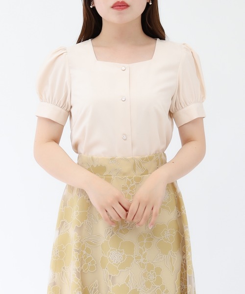 ASTORIA ODIER（アストリアオディール）の「スクエアネックブラウス（シャツ/ブラウス・レディース・サックスブルー/ベージュ/ホワイト・MEDIUM）」の2枚目の写真
