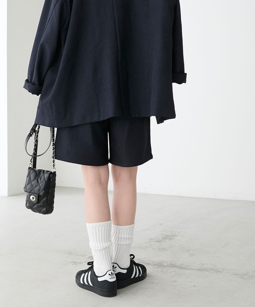 BONLECILL(ボンルシール)の「【セットアップ対応】 クラシックハイウエストタックショートパンツ(その他パンツ・レディース・ブラック/ブラック系1/ネイビー/チャコールグレー/ブラウン系1/ブラウン系2・L/M)」の20枚目の写真