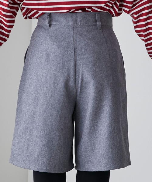 BONLECILL(ボンルシール)の「【セットアップ対応】 クラシックハイウエストタックショートパンツ(その他パンツ・レディース・ブラック/ブラック系1/ネイビー/チャコールグレー/ブラウン系1/ブラウン系2・L/M)」の15枚目の写真