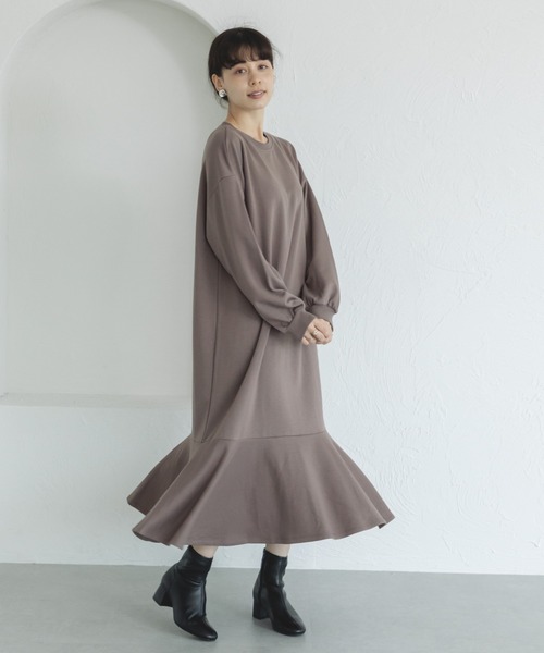 pairmanon（ペアマノン）の「【ママサイズ】マーメードワンピース（ワンピース・レディース・ブラック/モカ/グレイッシュベージュ・FREE）」の7枚目の写真