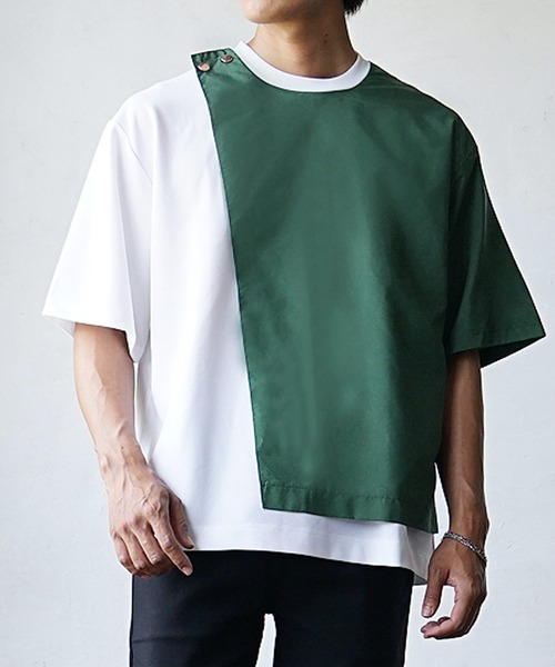 MinoriTY(マイノリティ)の「【アシメが作るモードな雰囲気】バイカラーオーバーサイズTシャツ ビッグTシャツ メンズ 半袖Tシャツ ルーズシルエット 夏服 秋服(Tシャツ/カットソー・メンズ・ホワイト×グリーン/ブラック×ベージュ/ホワイト×グレー・M/L)」の4枚目の写真
