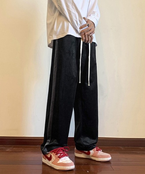 BASQUE magenta（バスクマゼンタ）の「ベロアサイドラインロゴデザインワイドトラックパンツ（その他パンツ・メンズ・アイボリー/ブラック/ブルー・M/L）」の15枚目の写真
