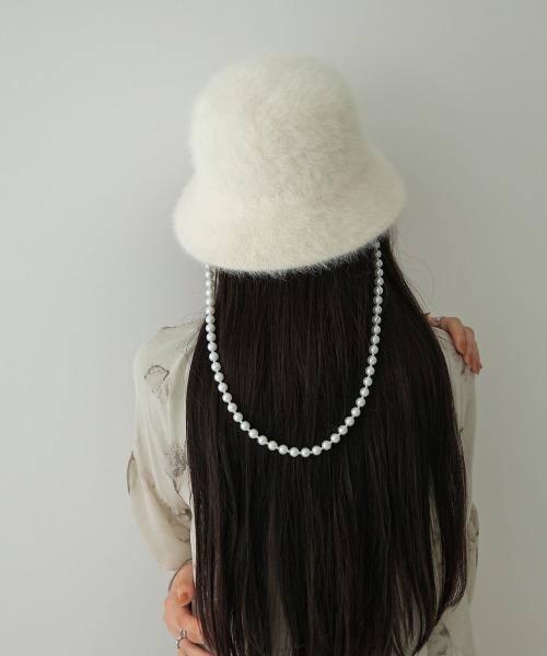 Bab（バブ）の「チェーン付きアンゴラライクバケットハット（ハット・レディース・グレー/オフホワイト・ONESIZE）」の3枚目の写真