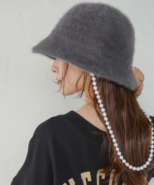 Bab（バブ）の「チェーン付きアンゴラライクバケットハット（ハット・レディース・グレー/オフホワイト・ONESIZE）」の12枚目の写真