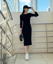 KOBE LETTUCE（コウベレタス）の「[ 岡部あゆみさんコラボ ] 選べるネックとタイプ リブニットロングスリーブワンピース（ワンピース）」
