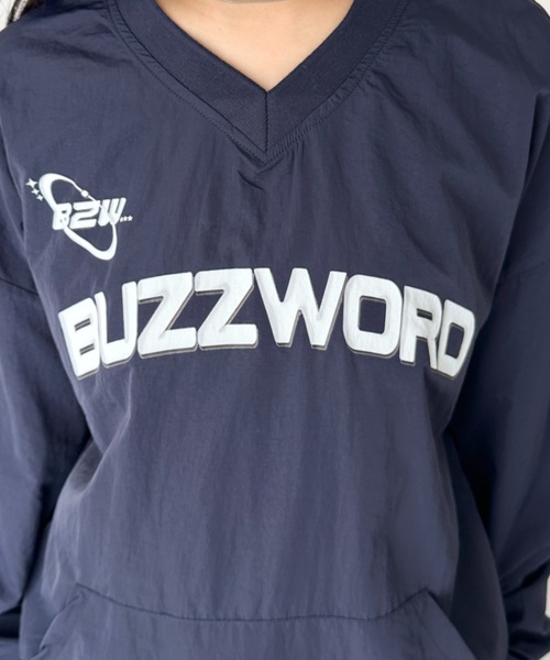 CLEA（クレア）の「カレッジロゴ刺繍ナイロンプルオーバー（Tシャツ/カットソー・レディース・ホワイト/ネイビー/ホワイト系その他/ブルー系その他・FREE）」の13枚目の写真