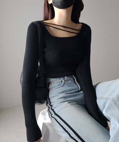 me+em select(ミームセレクト)の「【 3color 】2ストラップスクエアネックリブニット(ニット/セーター・レディース・アイボリー/ブラック/グリーン・FREE)」の5枚目の写真