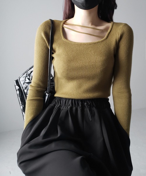 me+em select(ミームセレクト)の「【 3color 】2ストラップスクエアネックリブニット(ニット/セーター・レディース・アイボリー/ブラック/グリーン・FREE)」の18枚目の写真