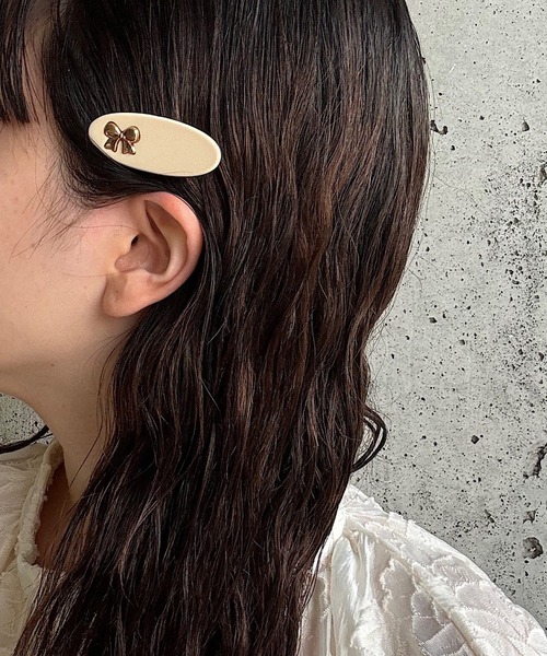 cuorequal（クオレコール）の「シンプルリボンヘアピン（ヘアピン・レディース・アイボリー/ブラック/ブラウン・FREE）」の10枚目の写真