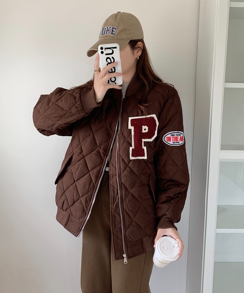 EPICKS（エピックス）の「サガラワッペンキルティングBIGスタジャン（スタジャン・レディース・ホワイト/グレー/ブラウン・L/S/M）」の3枚目の写真