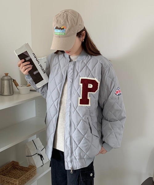 EPICKS（エピックス）の「サガラワッペンキルティングBIGスタジャン（スタジャン・レディース・ホワイト/グレー/ブラウン・L/S/M）」の4枚目の写真