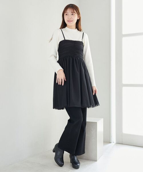 MAJESTIC LEGON（マジェスティックレゴン）の「フロントギャザーチュールビスチェ（ベスト・レディース・ブラック/ブルー/アイボリー・MEDIUM）」の4枚目の写真