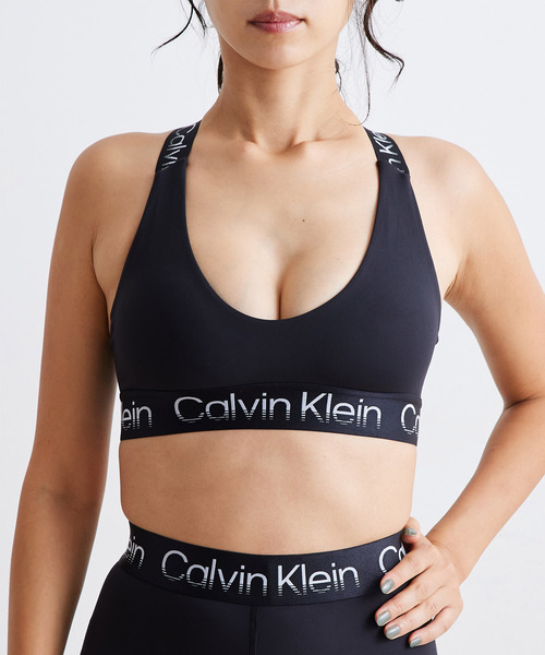 CALVIN KLEIN PERFORMANCE（カルバンクラインパフォーマンス）の