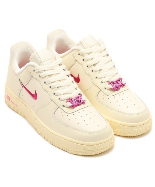 anzu7　NIKE WMNS AIR FORCE 1 '07 SE NIKE WMNS AIR FORCE 1 '07 SE WHITE/MULTI-COLOR-BLACK 23HO-I