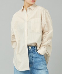 コットンブロードタックフォルムシャツ