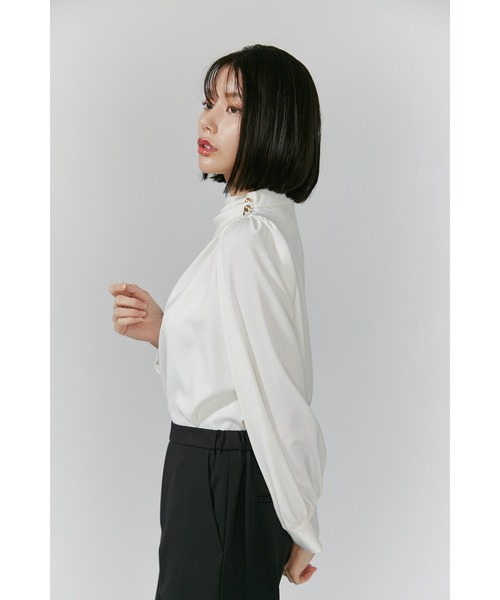 パールキーネックノースリブラウス 美品 】TONAL パールキーネック 