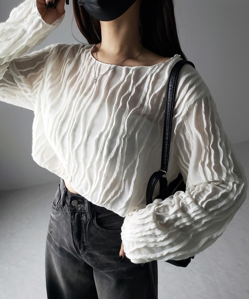 me+em select(ミームセレクト)の「【 2color 】クリンクルショートシアーカットソートップス(Tシャツ/カットソー・レディース・アイボリー/ブラック・FREE)」の1枚目の写真