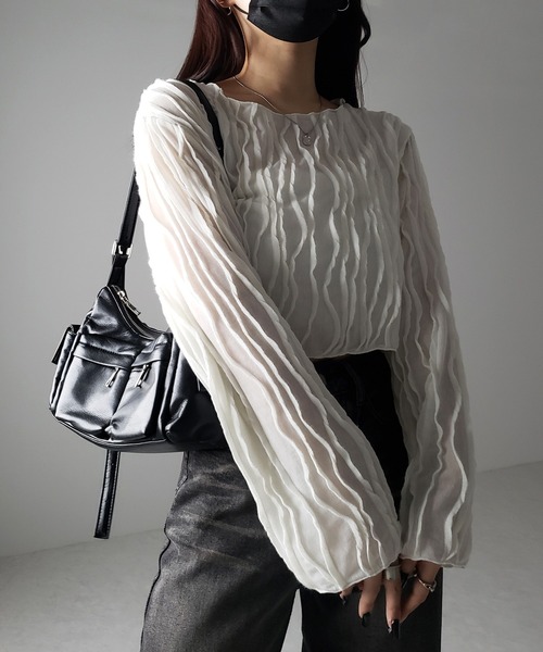 me+em select(ミームセレクト)の「【 2color 】クリンクルショートシアーカットソートップス(Tシャツ/カットソー・レディース・アイボリー/ブラック・FREE)」の6枚目の写真