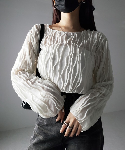 me+em select(ミームセレクト)の「【 2color 】クリンクルショートシアーカットソートップス(Tシャツ/カットソー・レディース・アイボリー/ブラック・FREE)」の9枚目の写真