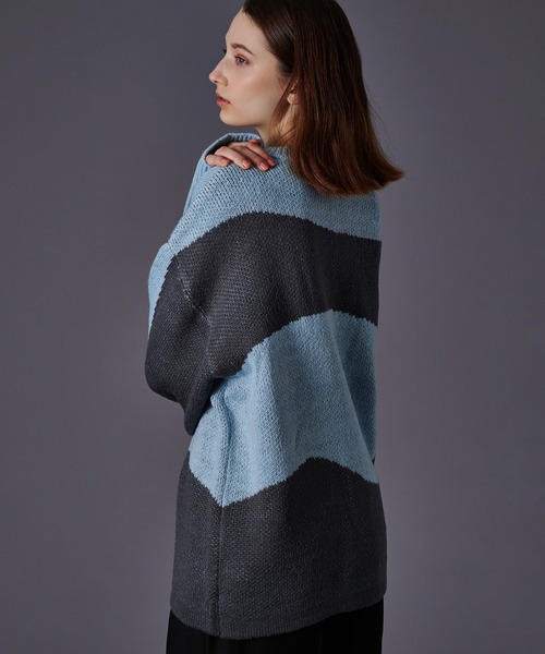 ONCILY(オンシェリー)の「WAVE PATTERN KNIT CARDIGAN/ ウェーブニットカーディガン(カーディガン/ボレロ・メンズ・ブルー/ベージュ・LARGE/MEDIUM)」の9枚目の写真