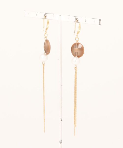 tone（トーン）の「【Astyle】アンティークボタン×パールステンレスピアス(MA)（ピアス（両耳用）・レディース・ゴールド・FREE）」の2枚目の写真