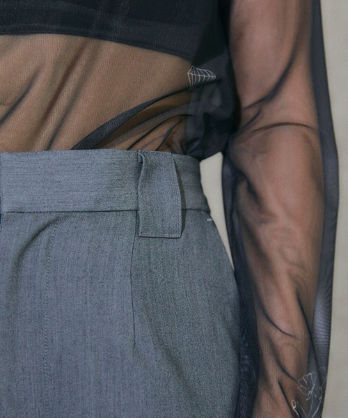 ELLEgirl（エルガール）の「サイドカットデザインワイドパンツ【ELLEgirl/エル ガール】（スラックス・レディース・チャコールグレー/ブラック・S/M）」の17枚目の写真