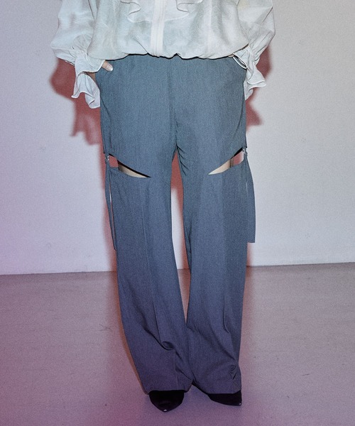 ELLEgirl（エルガール）の「サイドカットデザインワイドパンツ【ELLEgirl/エル ガール】（スラックス・レディース・チャコールグレー/ブラック・S/M）」の19枚目の写真