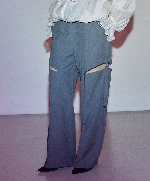 ELLEgirl（エルガール）の「サイドカットデザインワイドパンツ【ELLEgirl/エル ガール】（スラックス・レディース・チャコールグレー/ブラック・S/M）」の20枚目の写真